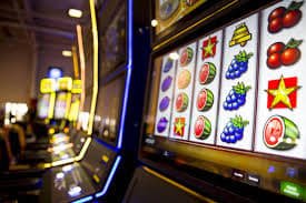 petani Browse the Pekanbaru Lucky Slots room